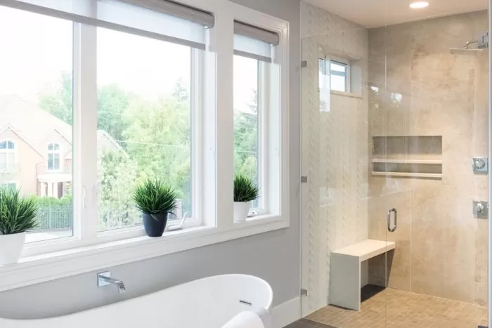 Fenêtre à auvent PVC