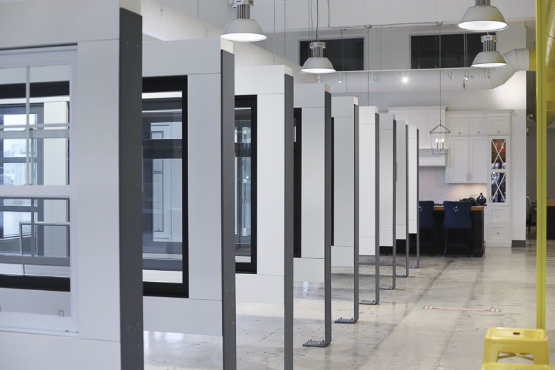 Plusieurs porte en démonstration Portes et Fenêtres Verdun